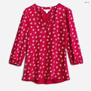 Red market and spruce shirt
